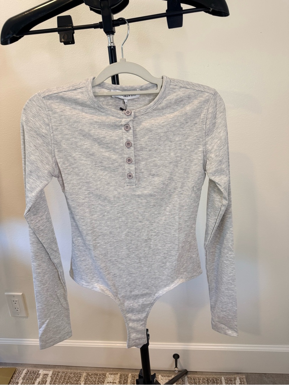 WeWoreWhat Crew Neck Henley Bodysuit Heather Grey Size S NWT